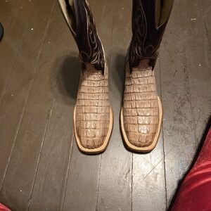 Lucchese Brown Crocodile Western Boots